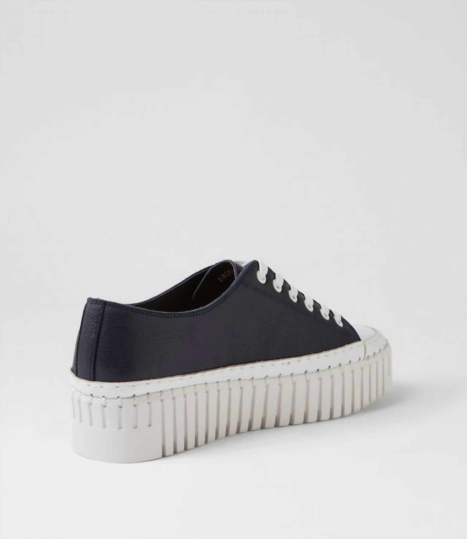 Django & Juliette - Women's Baselo Shoe