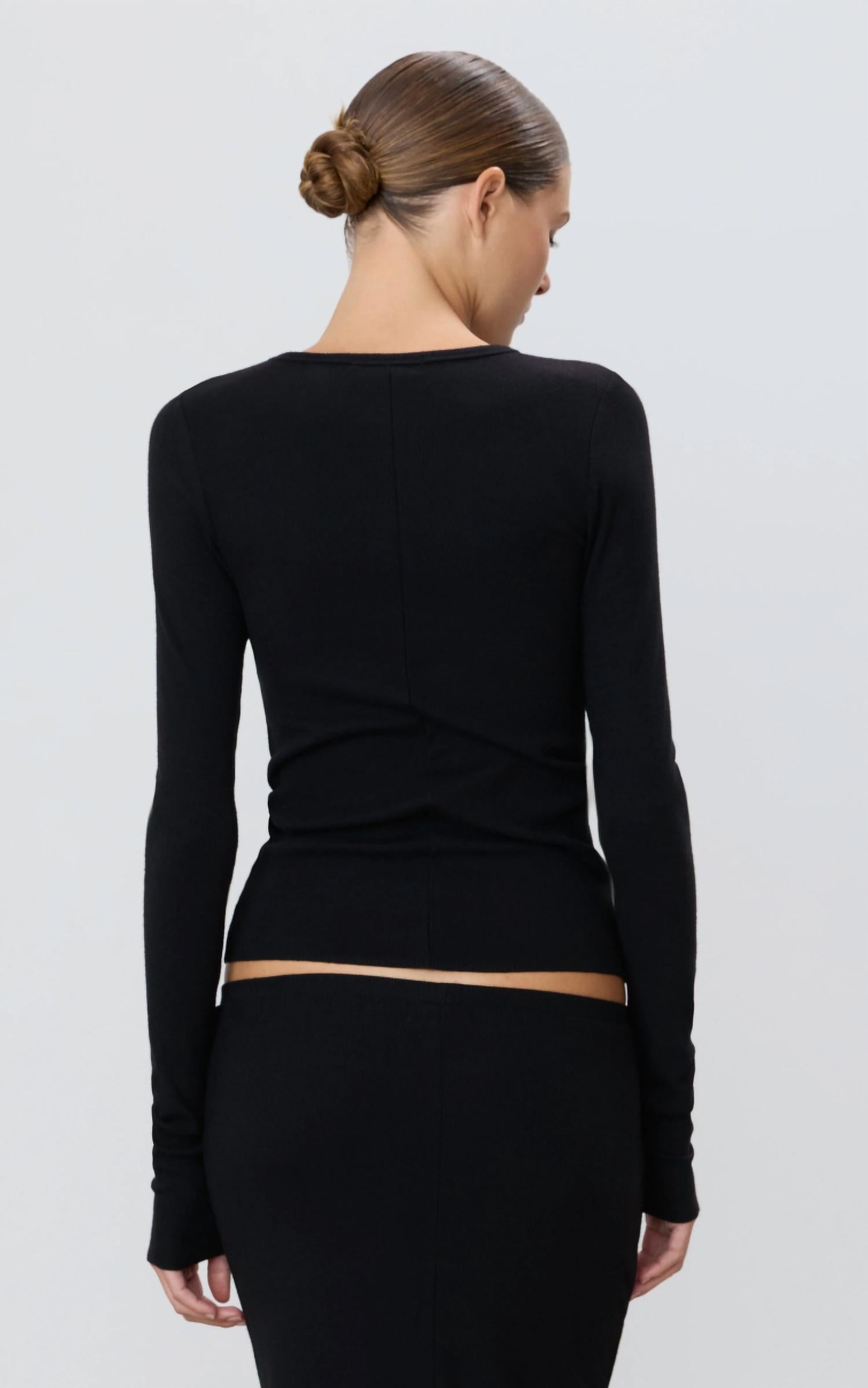 Eterne - Long Sleeve Fitted Top