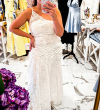 Lena - Lace Me Away Midi Dress