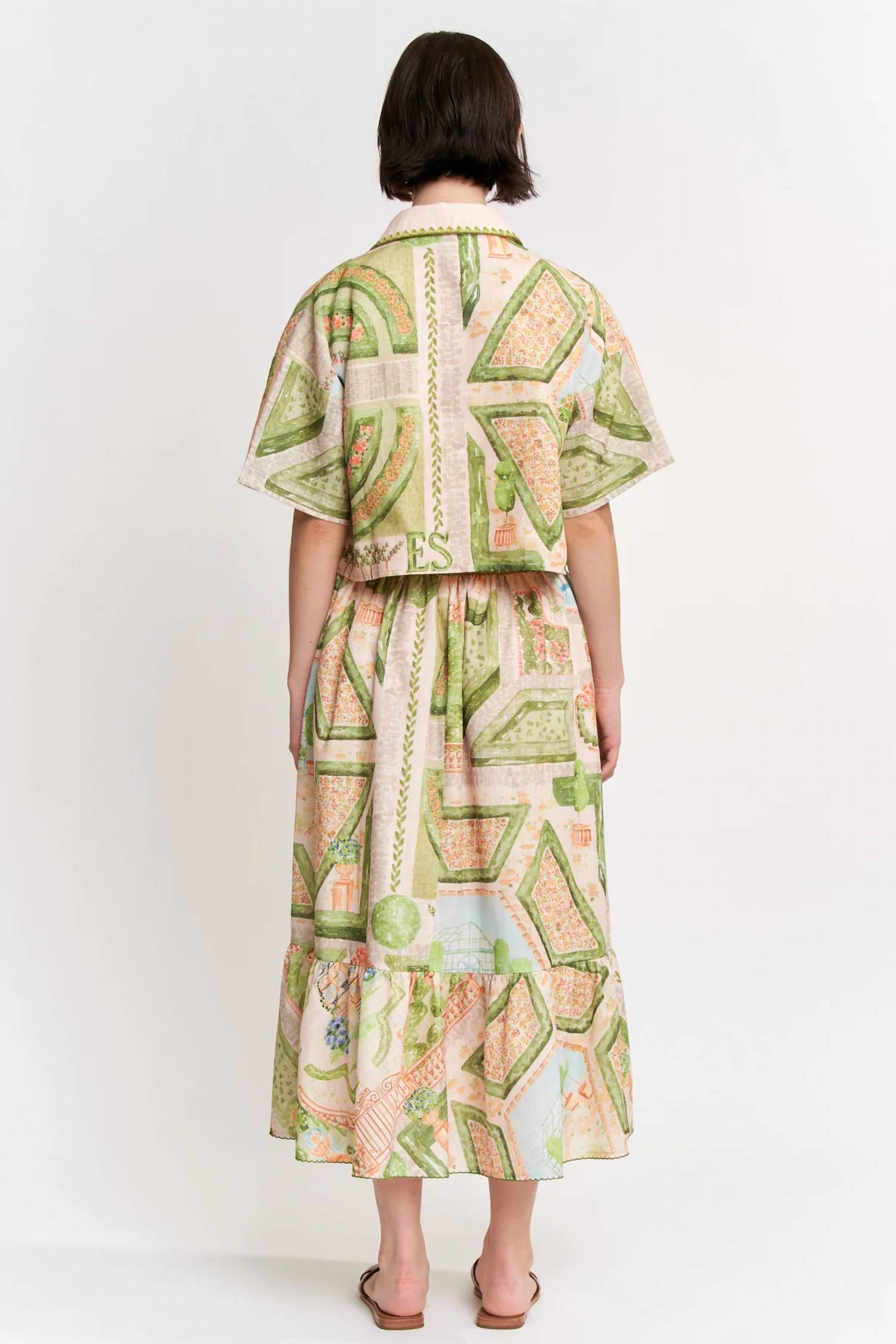 En Saison - Sariyah Boxy Button Fornt Top