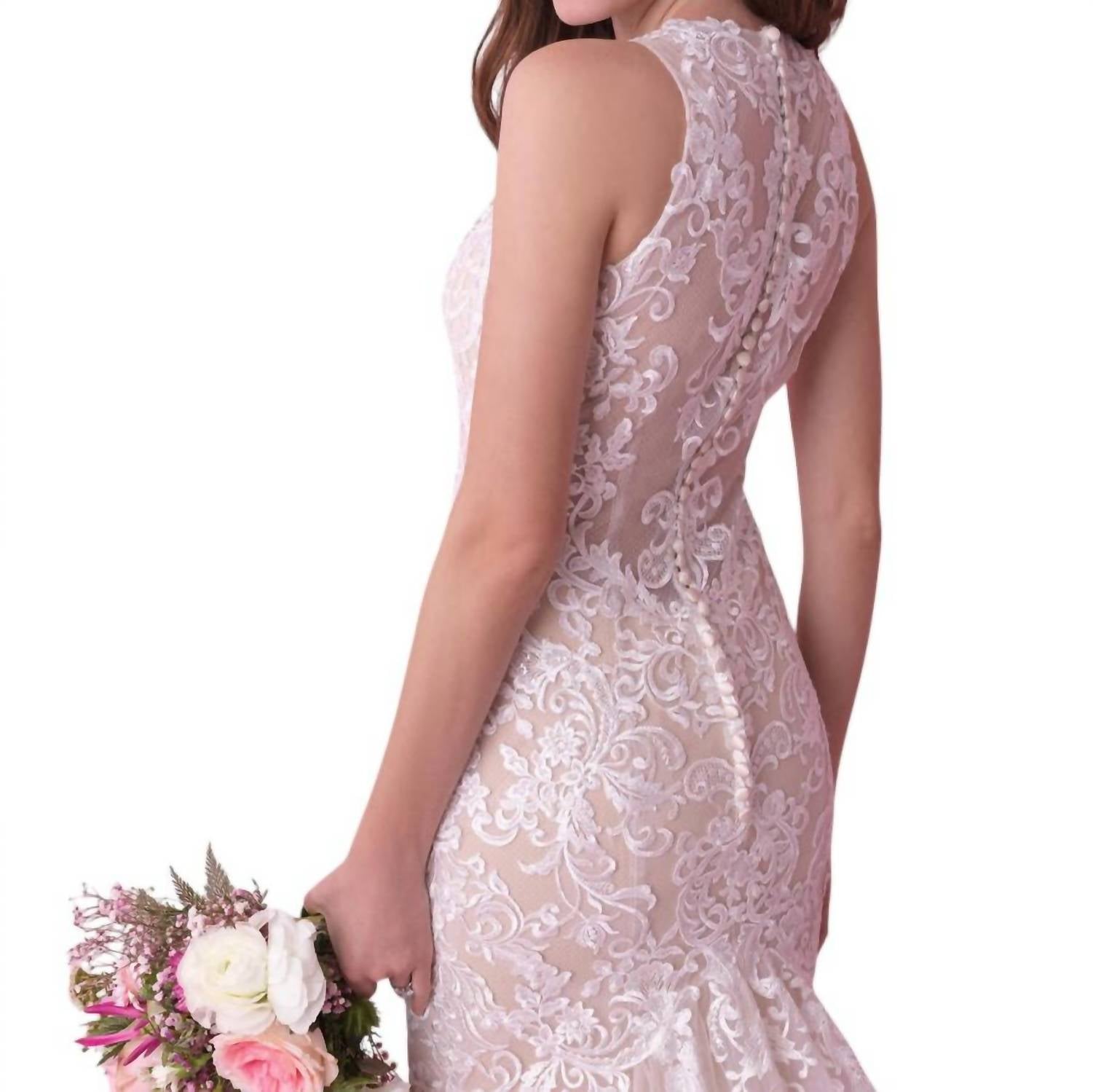 Allure Bridals - LACE WEDDING DRESS