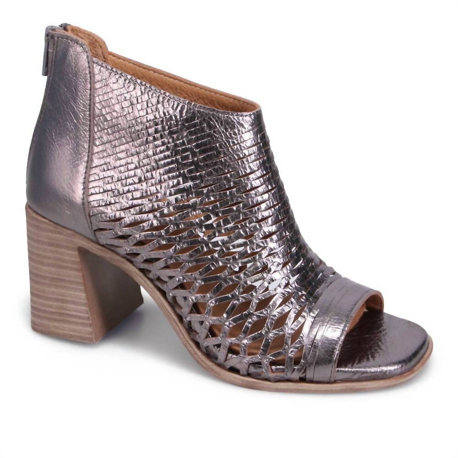 Bueno - Women's Joey Heeled Sandal
