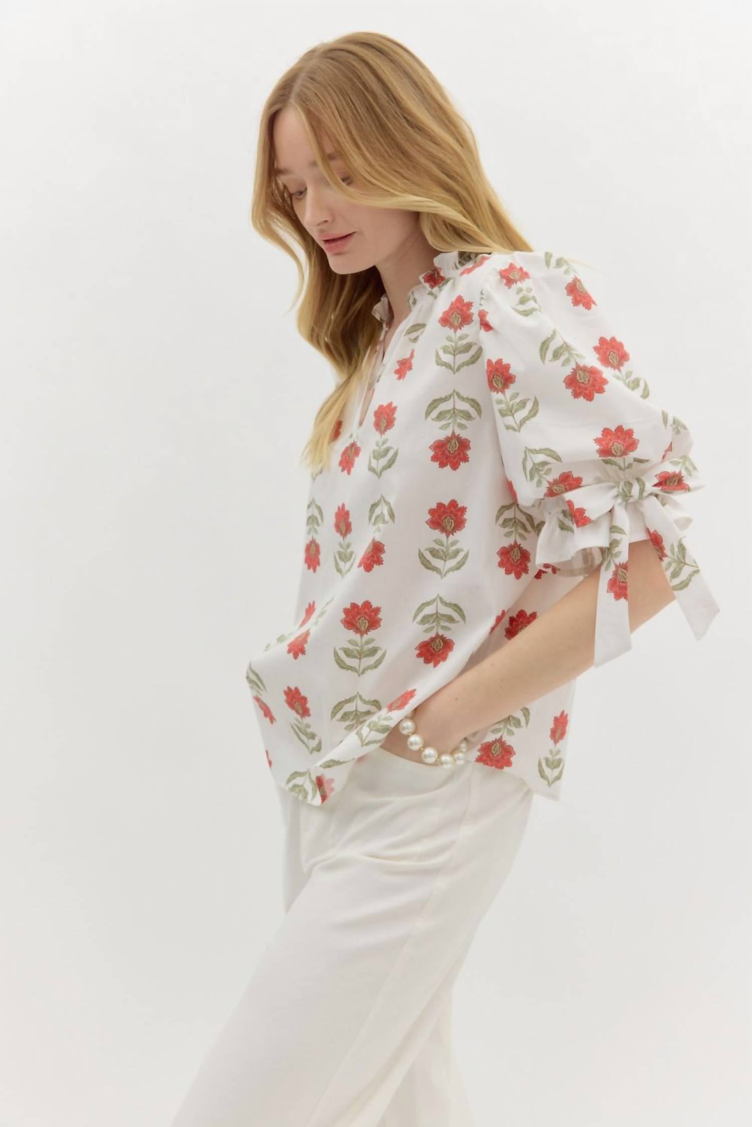 Entro - Floral Print Pullover Top