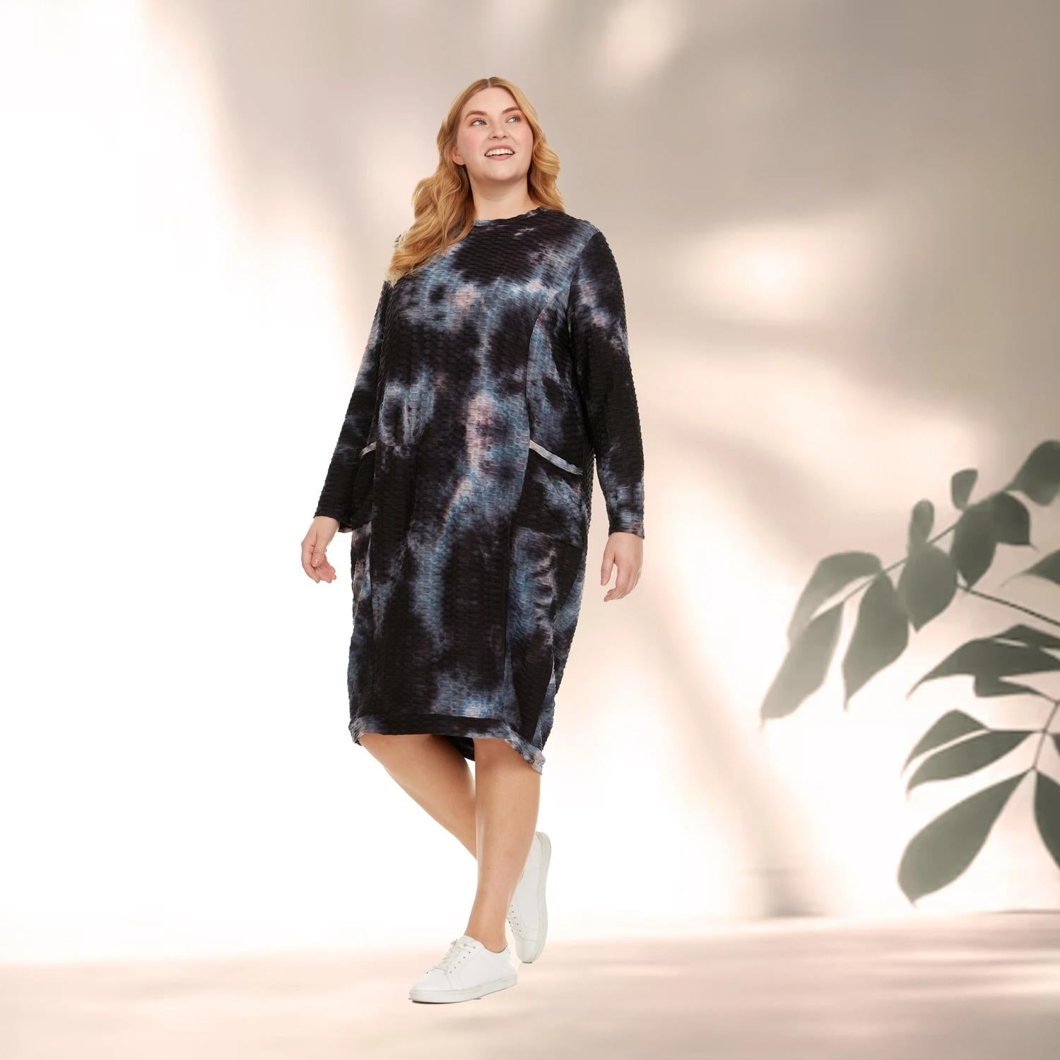 Japparel - Alice Tie Dye Dress - Plus