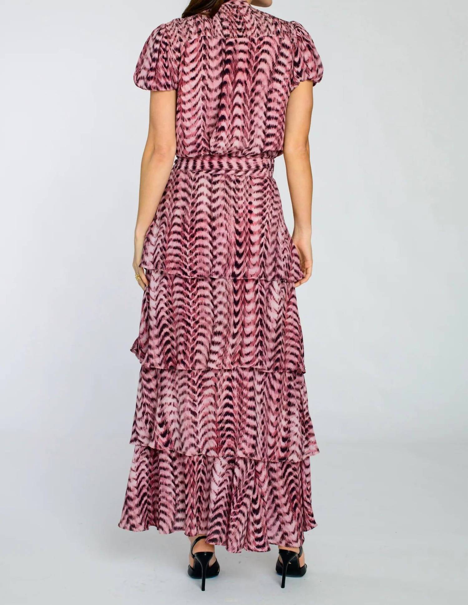 Elizabeth James The Label Emily Short Sleeve Top in abstract zig zag - women's shirt - detail view