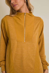 Gilli - Half Zip Reverse Fabric Top