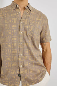 Rails - Carson Short Sleeve Button Down Shirt