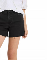 Tommy Bahama - Relaxed Raw-edge Jean Short