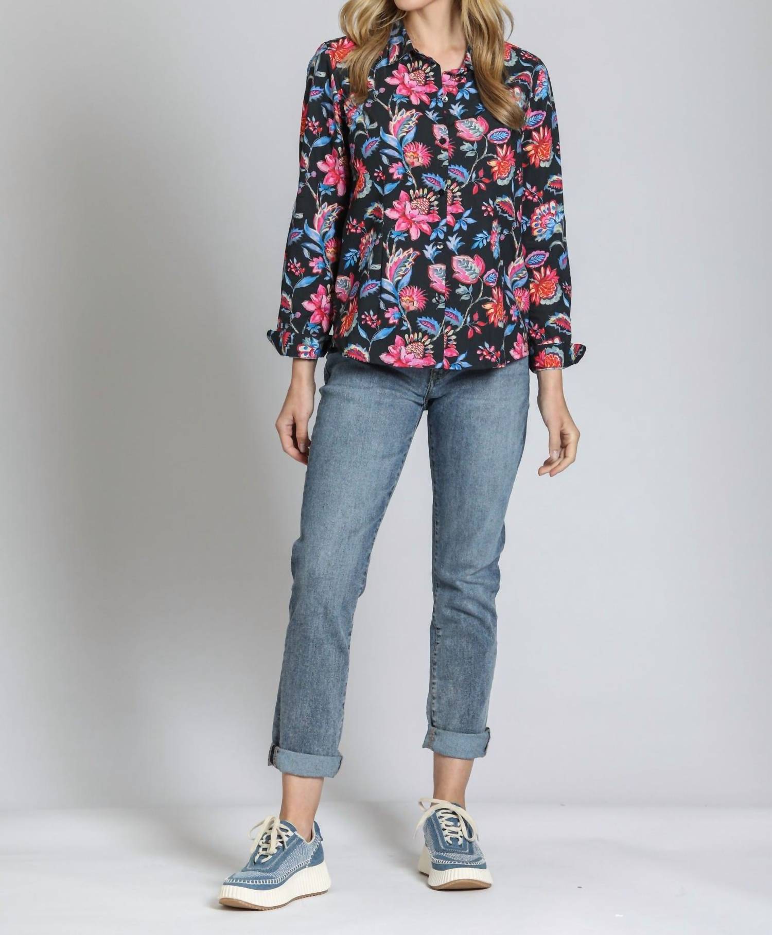Apny - Classic Button-up Shirt
