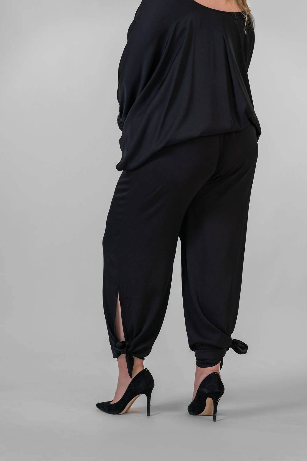 Nouvelle / Silk95Five - Pondy Straight Leg Pants - Plus