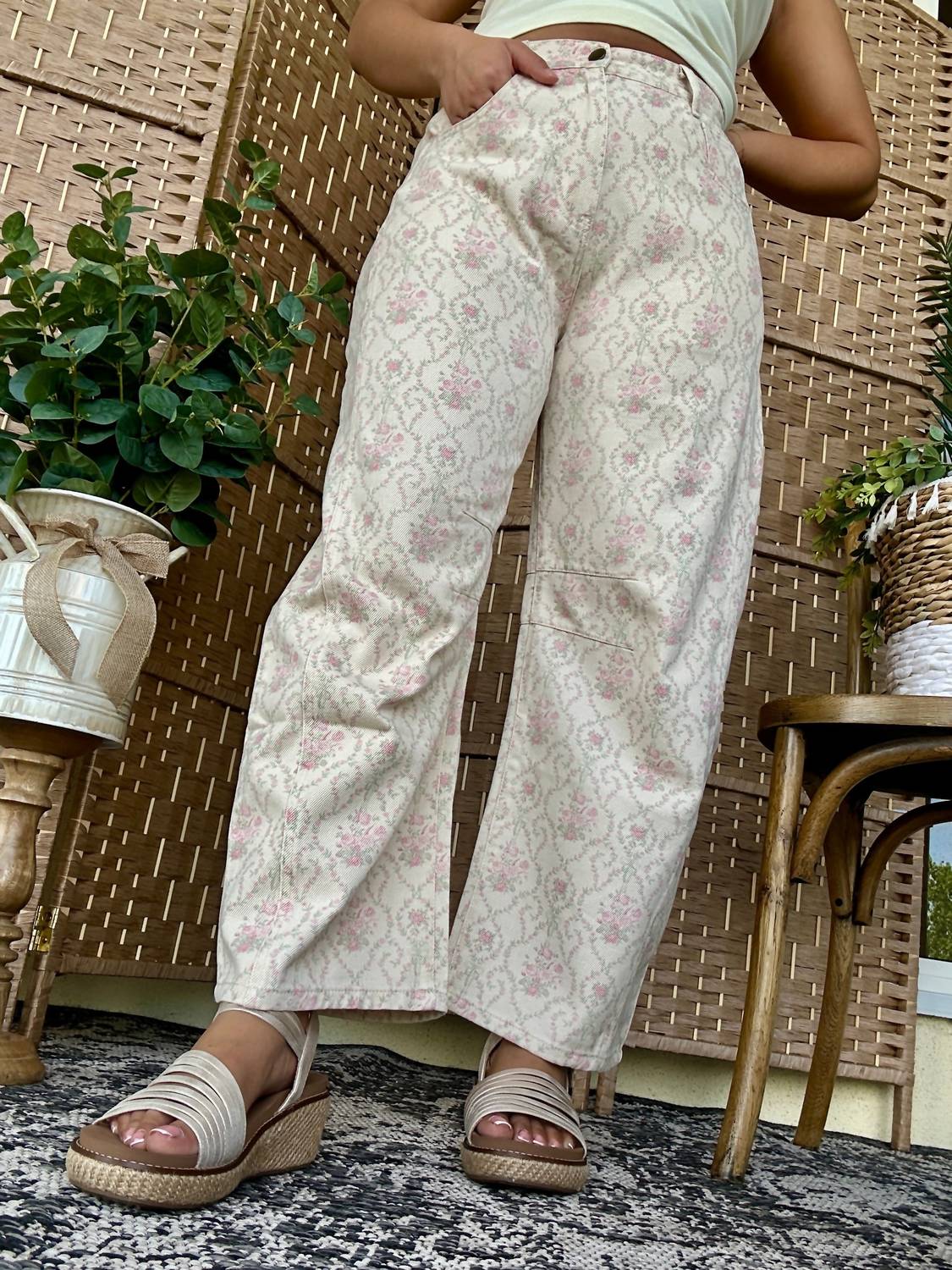 Peach Love - Vintage Baroque Floral Gypsy Fit Pants