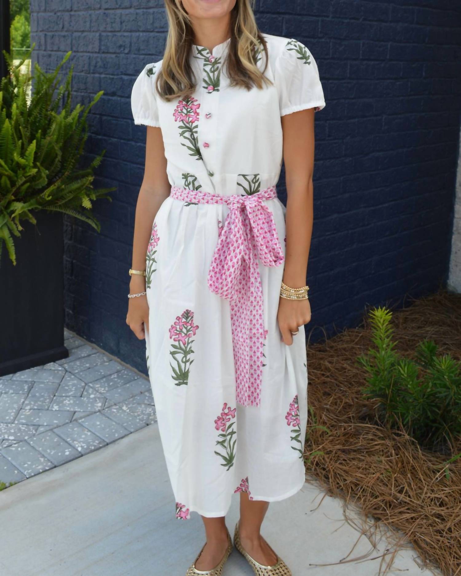 Farylina - Short Sleeve Floral Dress