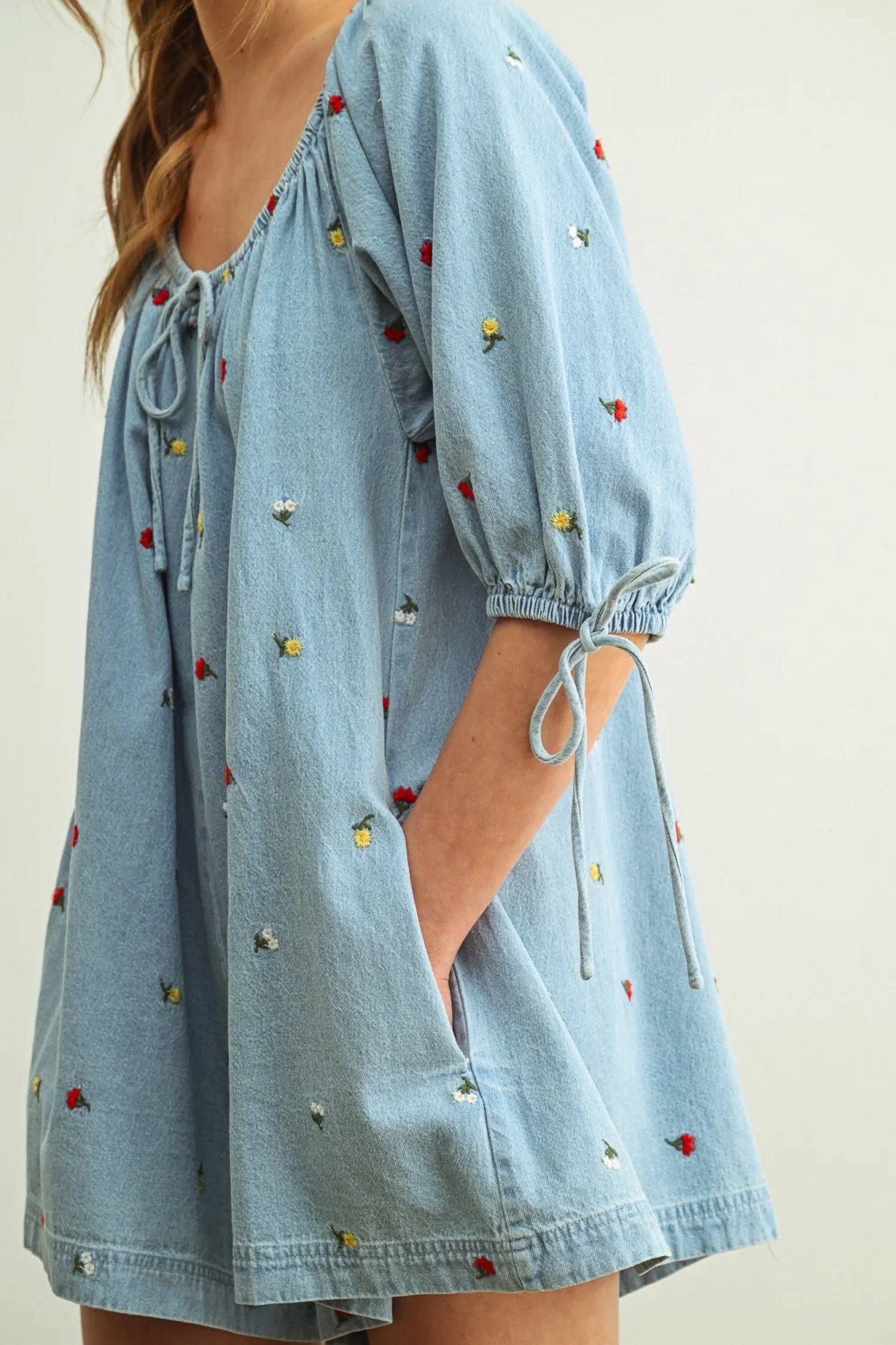 Miou Muse - EMBROIDERED DENIM ROMPER