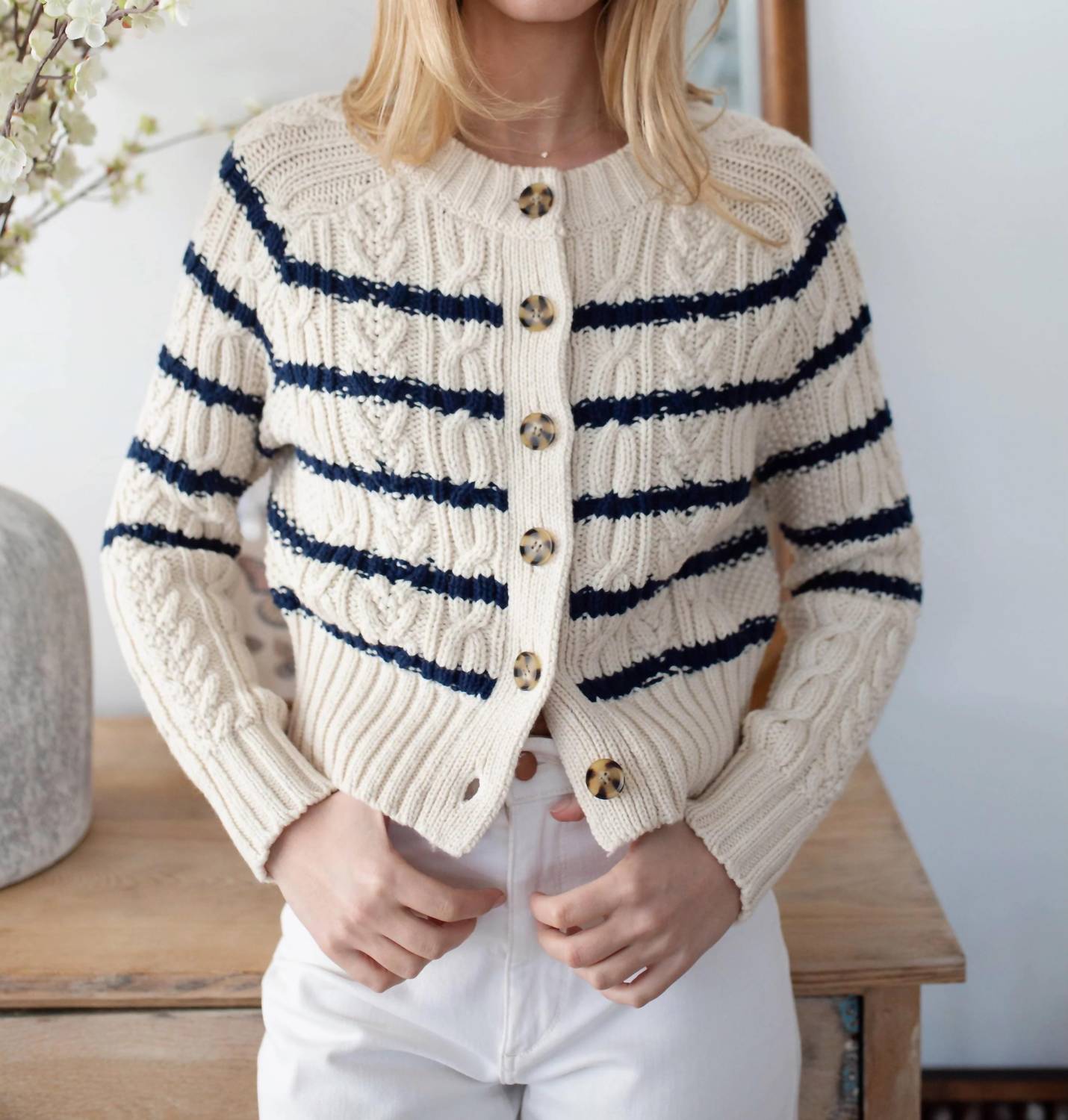 Marea - Cable Cardigan