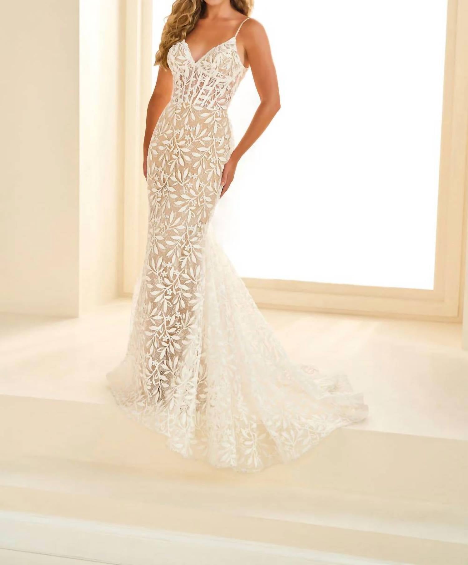 Ellie Wilde - Prom Formal Lace Long Mermaid Evening Dress