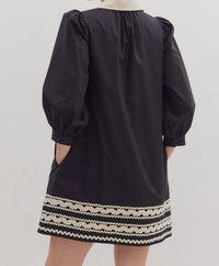 Entro - Contrast Mini Dress
