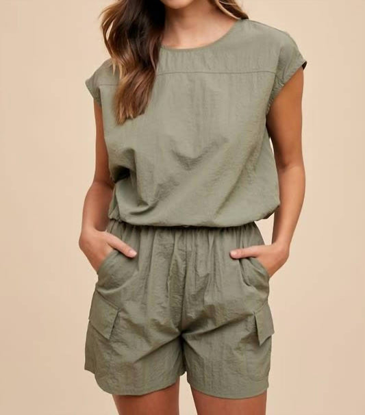 Anniewear - Utility Sportive Top & Cargo Shorts Set