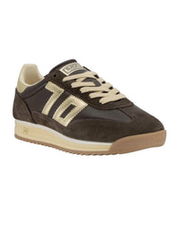 Back 70 - Women's Jogger N Sneakers