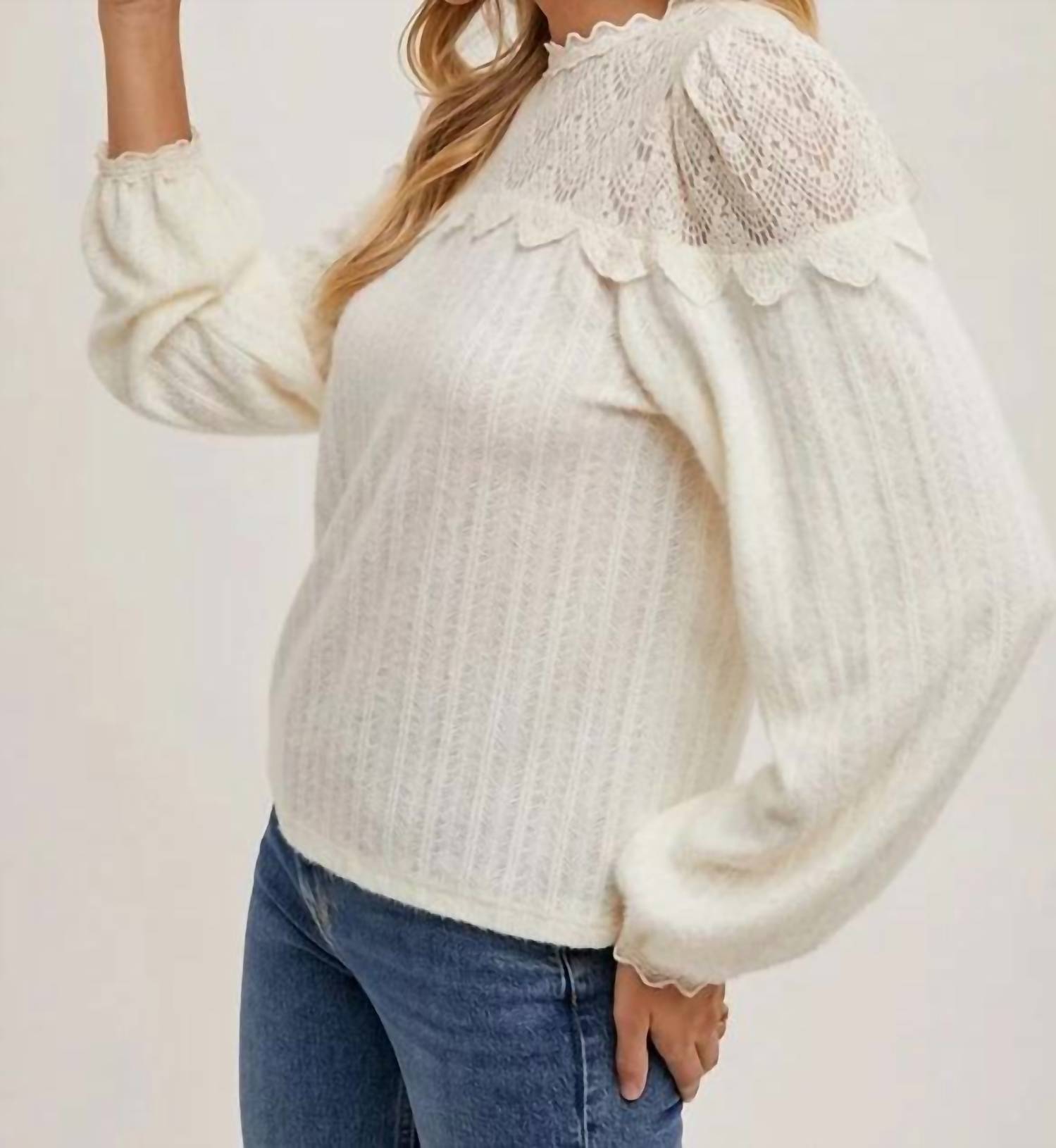 Bluivy - Lace Trimmed Blouse
