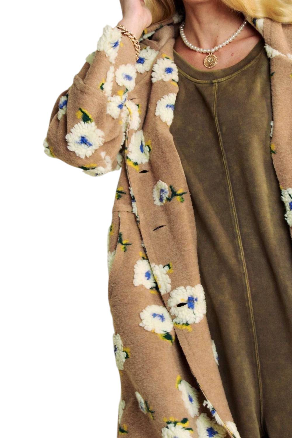Davi & Dani - Floral Chunky Button Front Hoodie Jacket