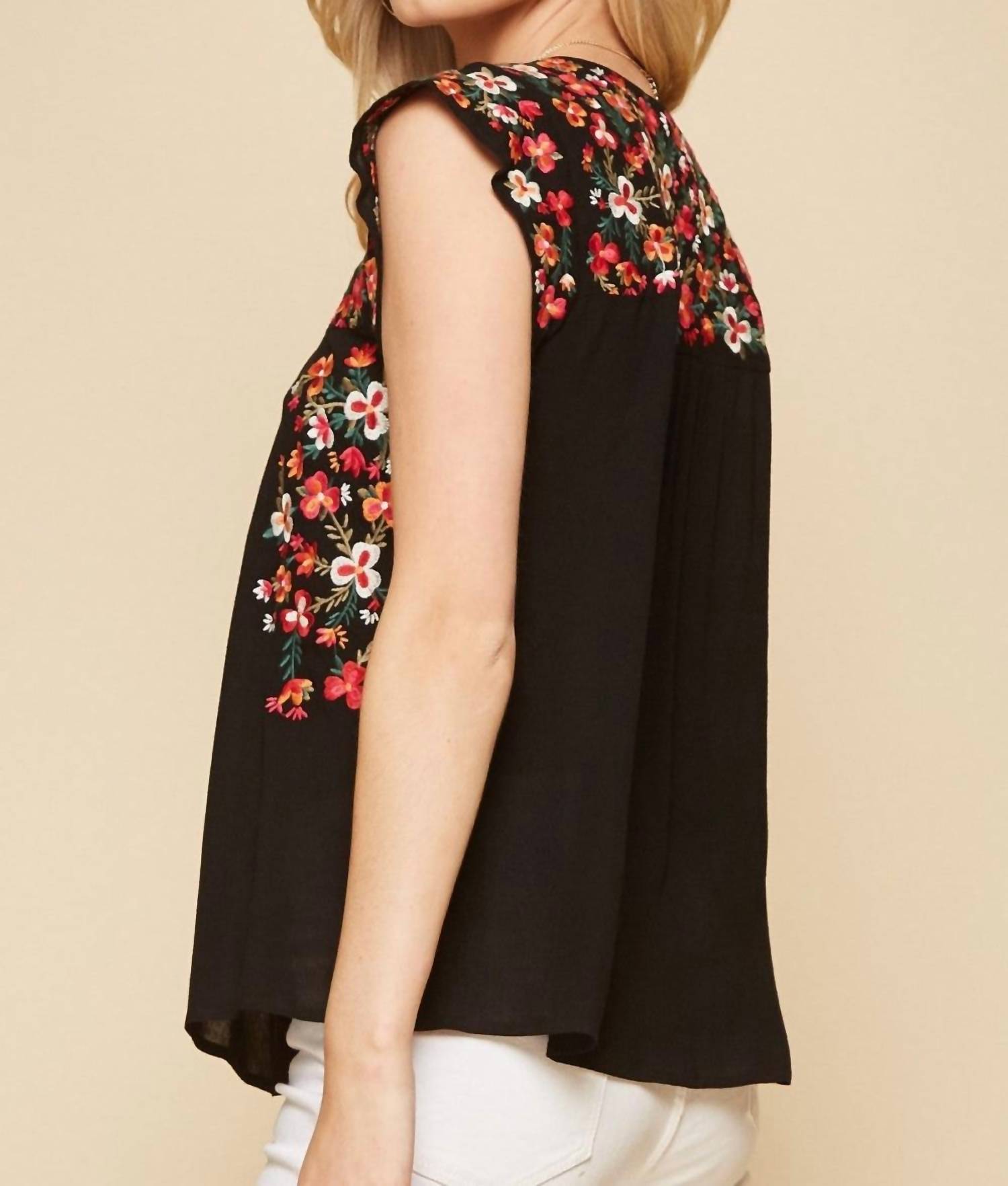 Andree By Unit - Flutter Sleeve Embroidered Top