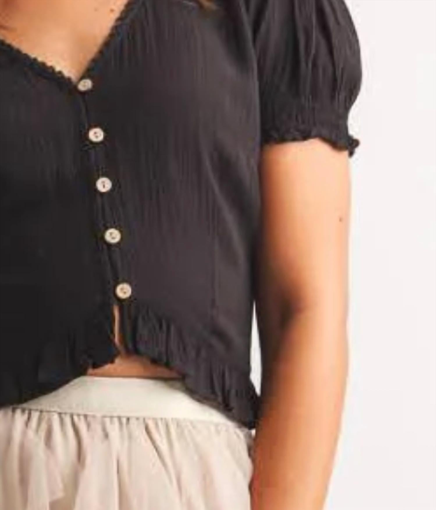 Papillon - Cropped Short Sleeve Top