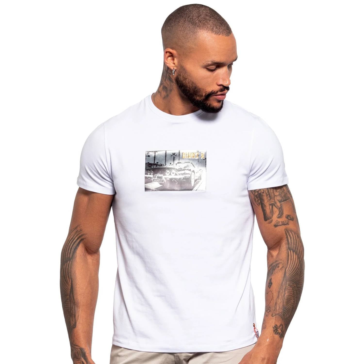 Eight X - American Muscle Graphic T-shirt