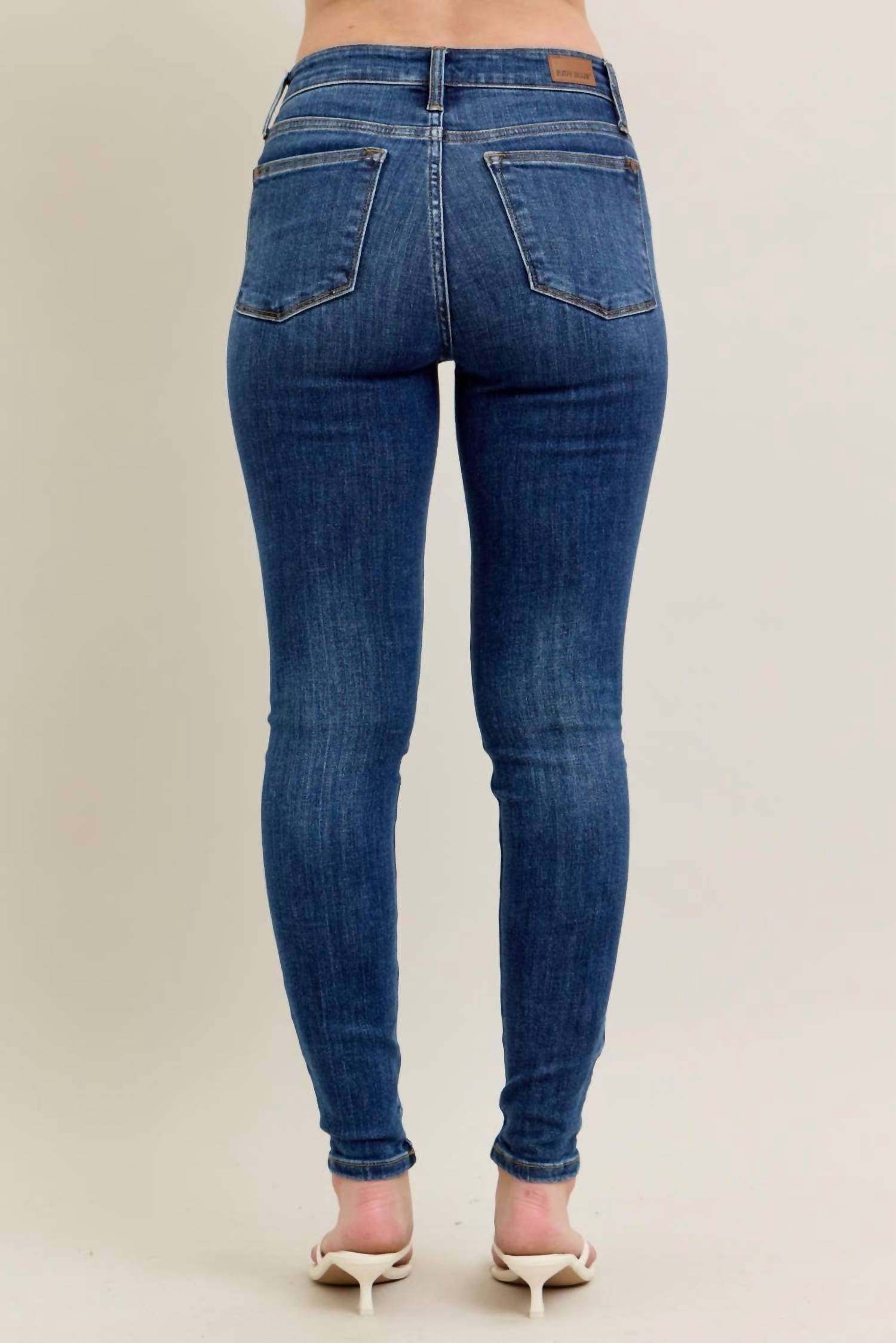 Judy Blue - Core Mid-rise With Handsanding Skinny Jeans