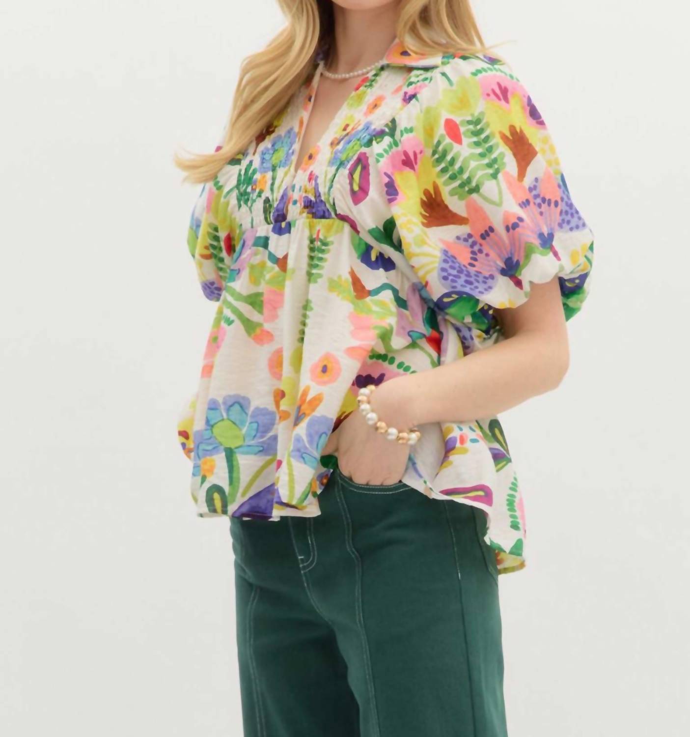 Entro - Floral Smocked Collar Bubble Sleeve Top