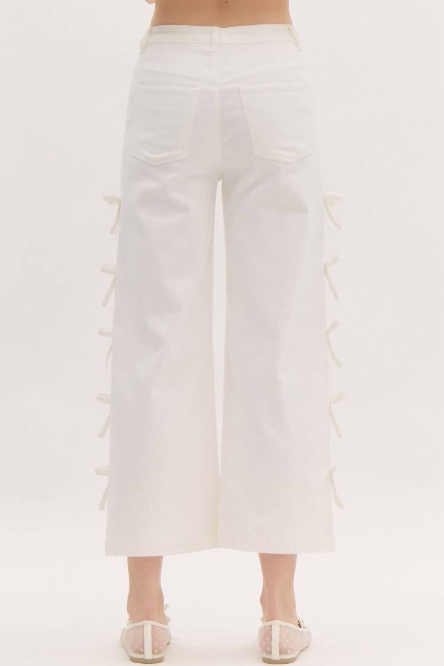 Entro - Cropped Fixed Mini Bows Jeans