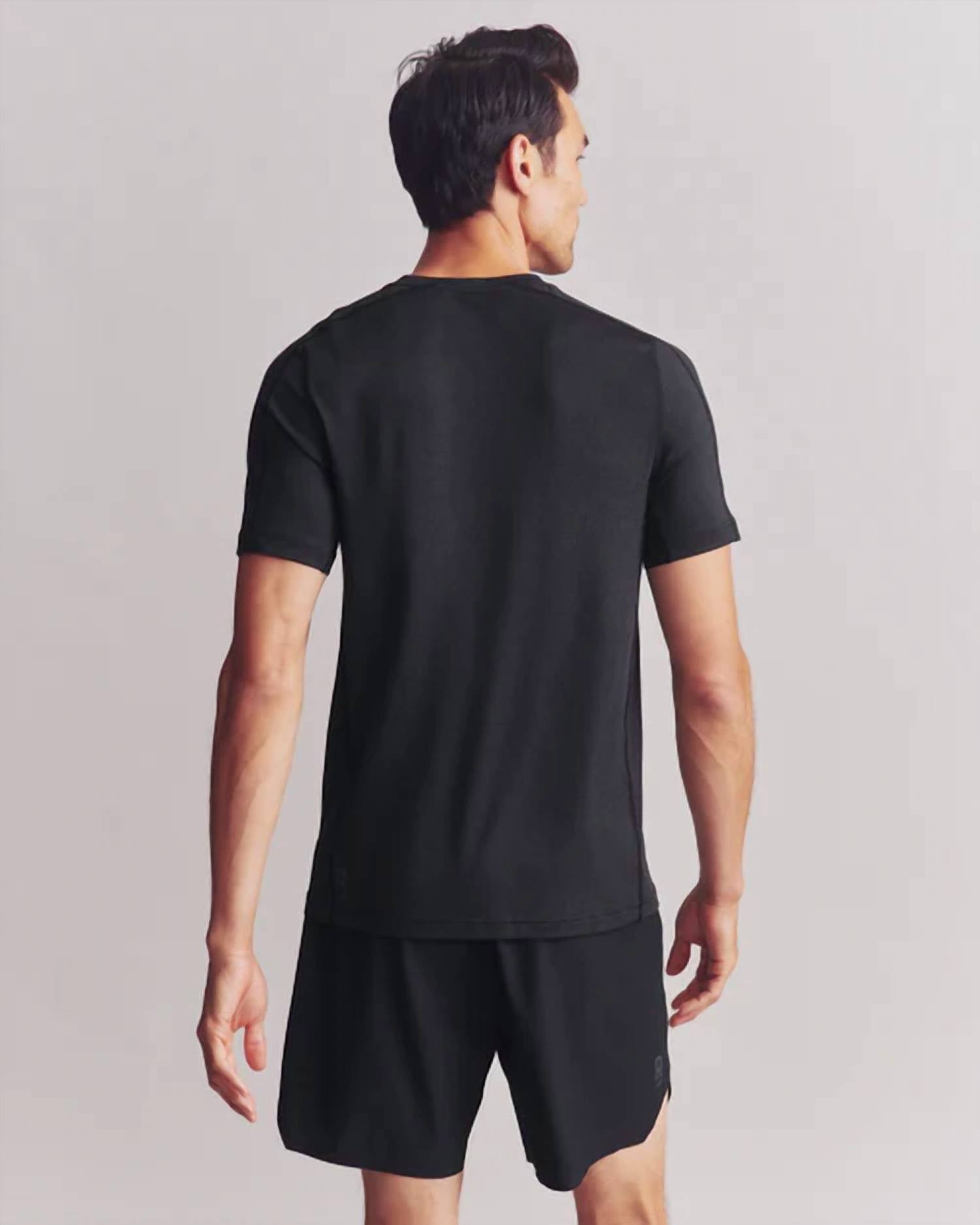 Rhone - Invictus Training Tee Top