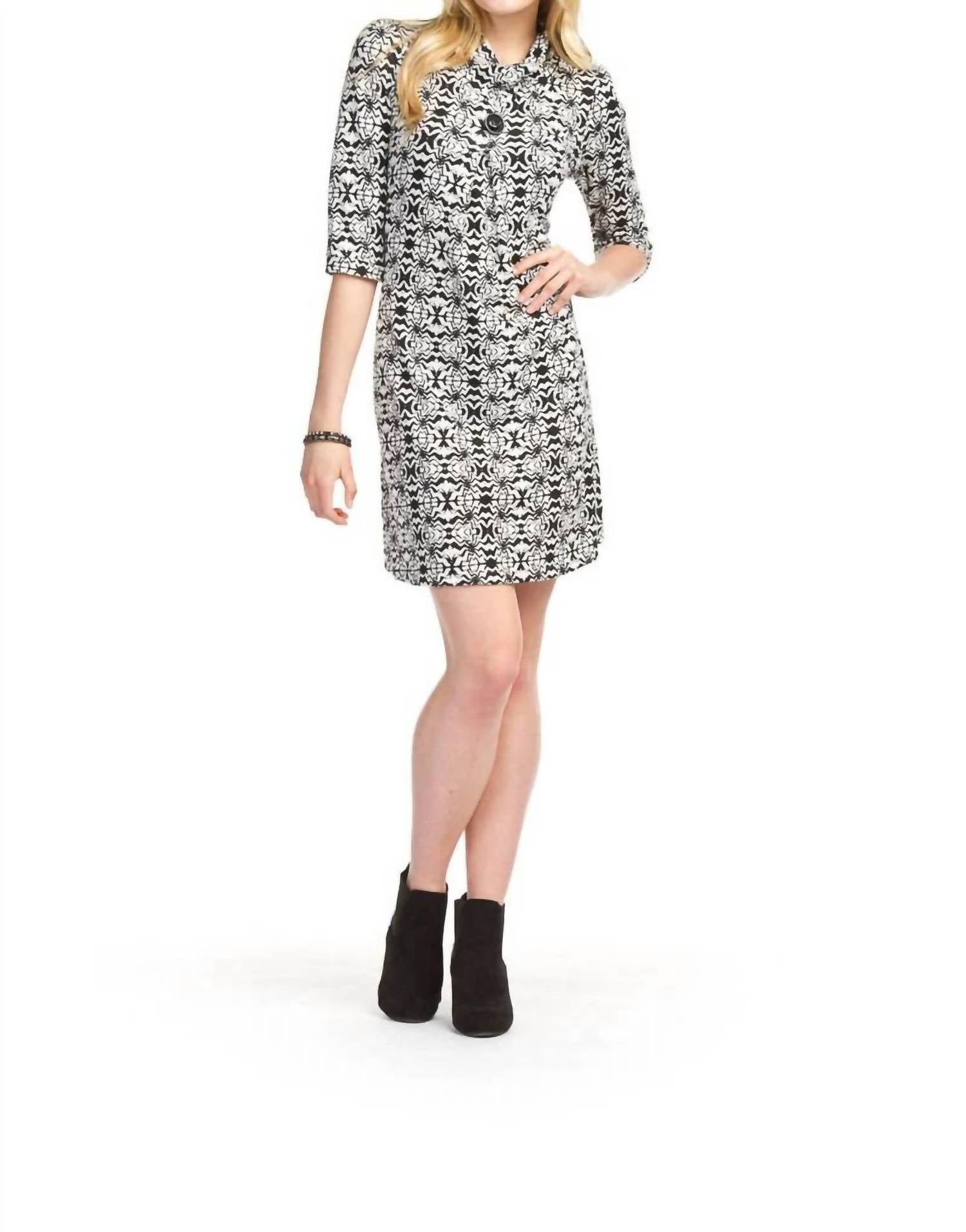 Papillon - Floral Print 3/4 Sleeve Cowl Neck Pleat Button Dress