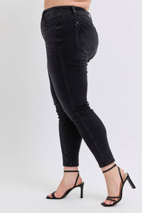 Judy Blue - Mid-rise Tummy Control Skinny Jeans