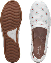 Clarks - Women's Breeze Step Casual Shoes
