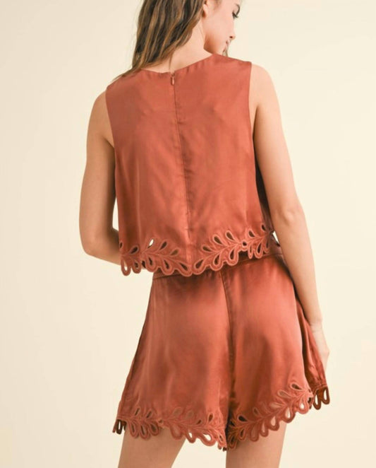 Miou Muse - Viscose Border Embroidery Shorts