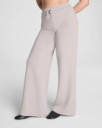 Spanx - Airessentials Wide Leg Pant
