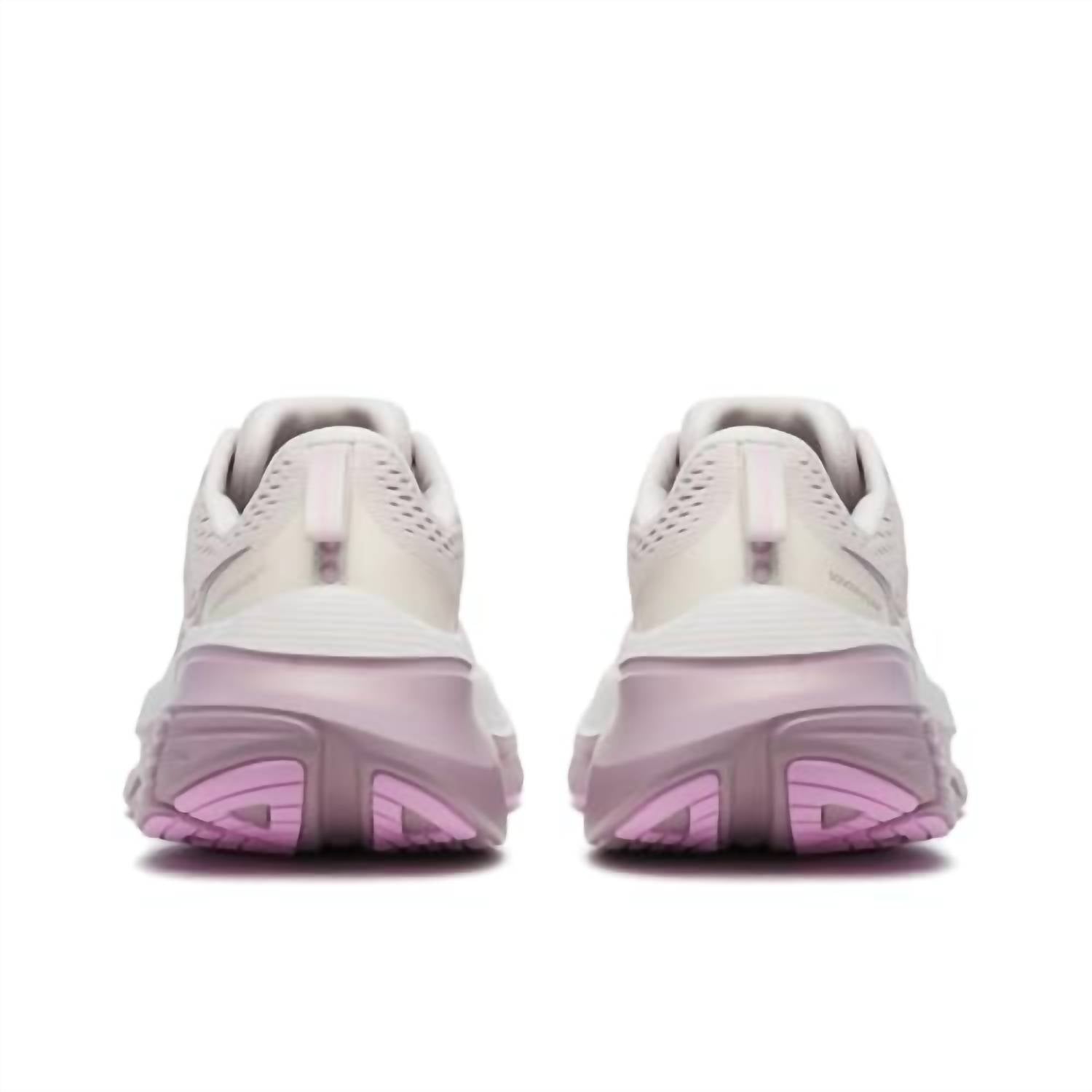 Wolverine - Women's Guide 18 Sneakers