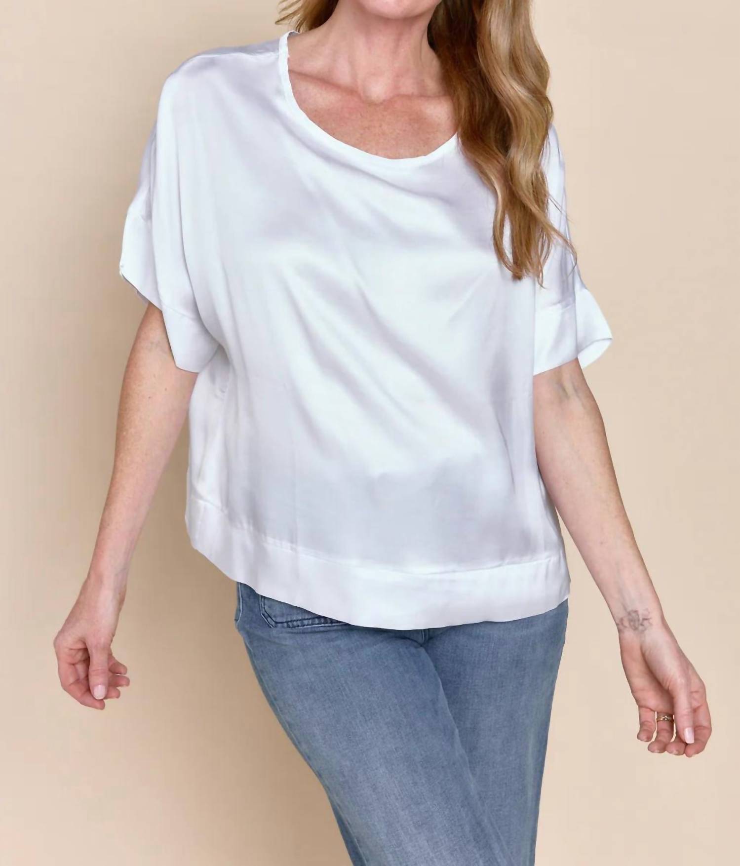 Sofia Tamar Top in white - women's blouse - detail view