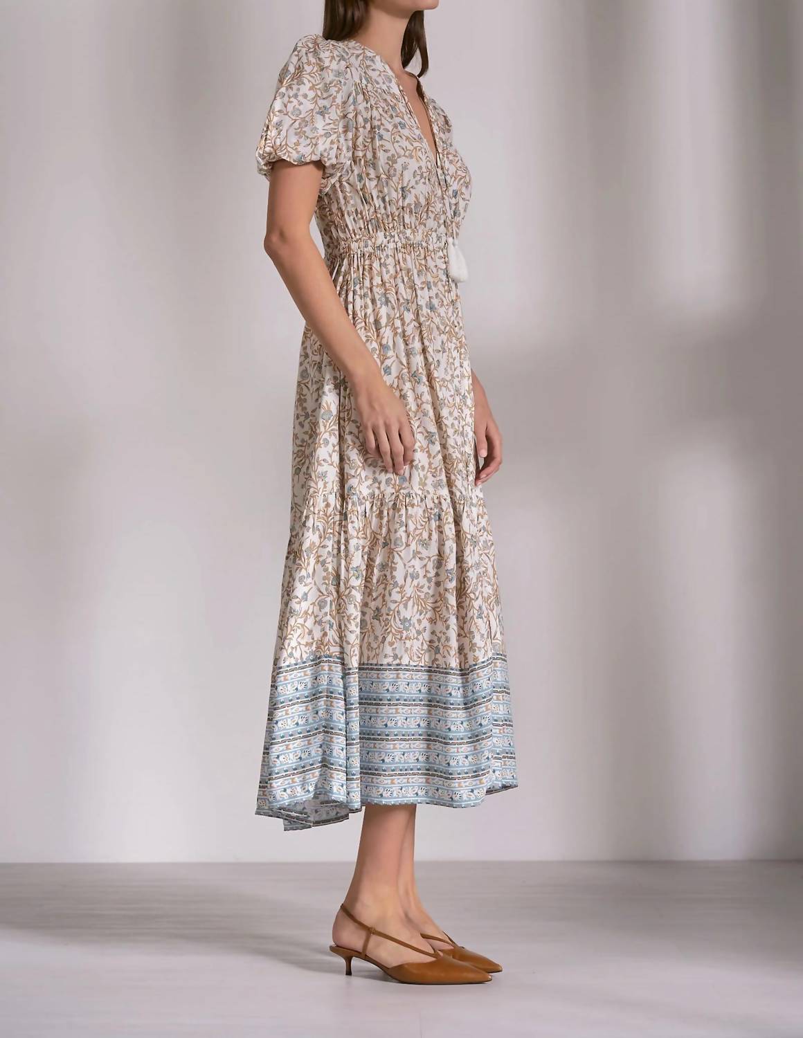 Elan - Whimsy Print Elastic Waist Maxi Dress
