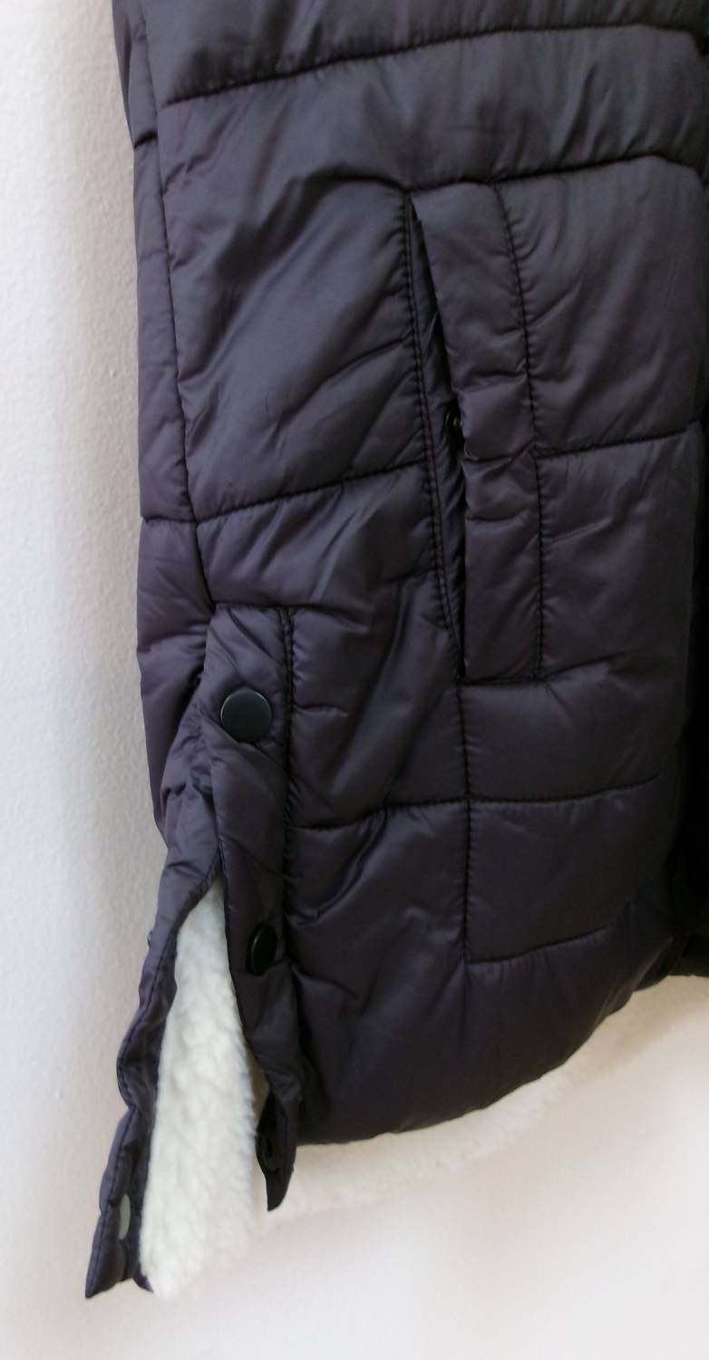 Fdj - Women's Reversible Quilted Vest With Hood