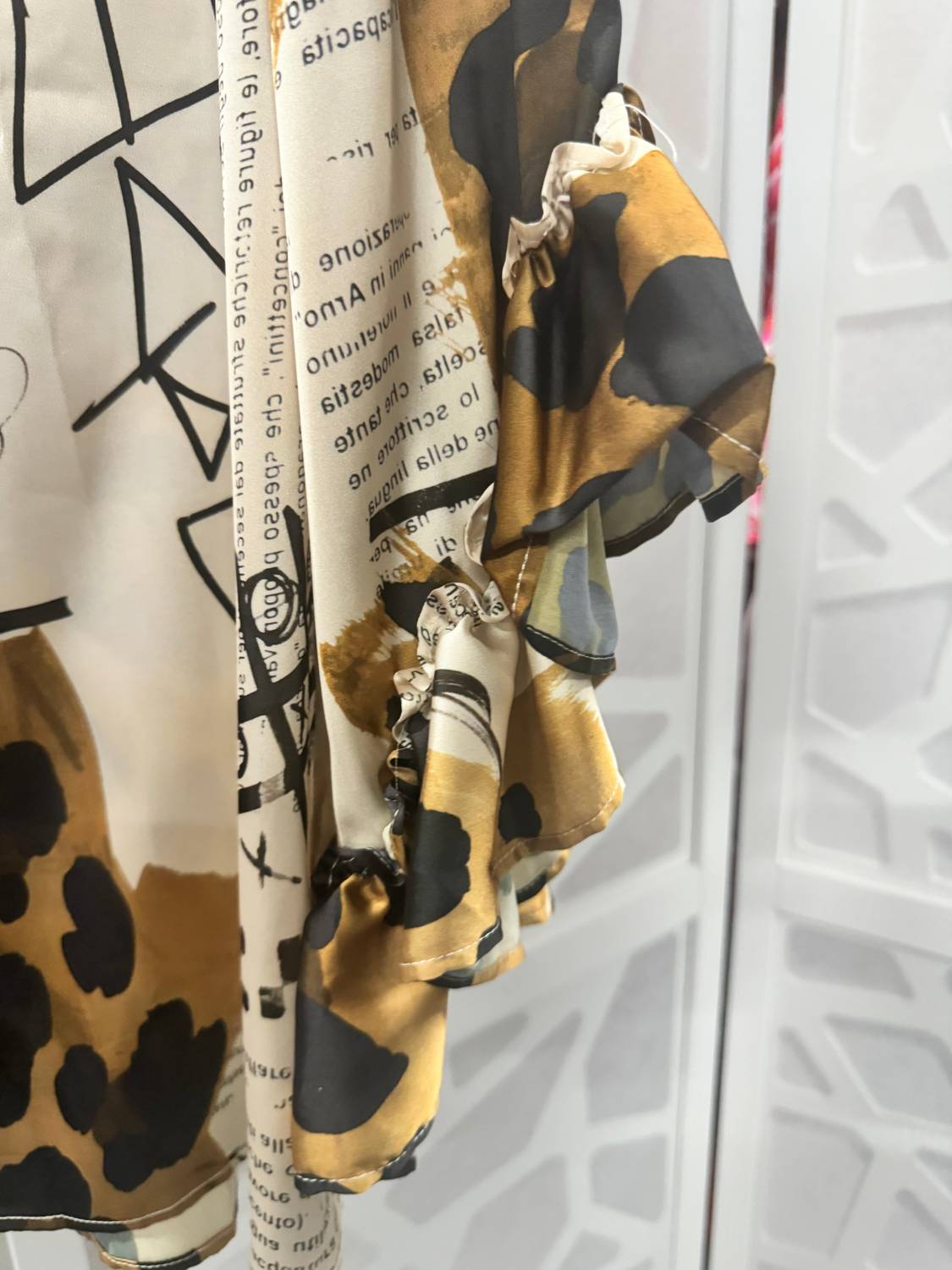 Berek - Women's Cheetah Print With Text Blouse