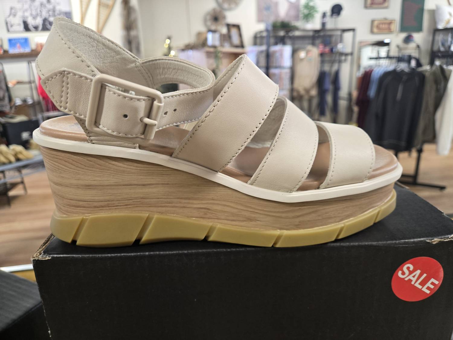 Sorel - JOANIE ÌII ANKLE STRAP SANDALS