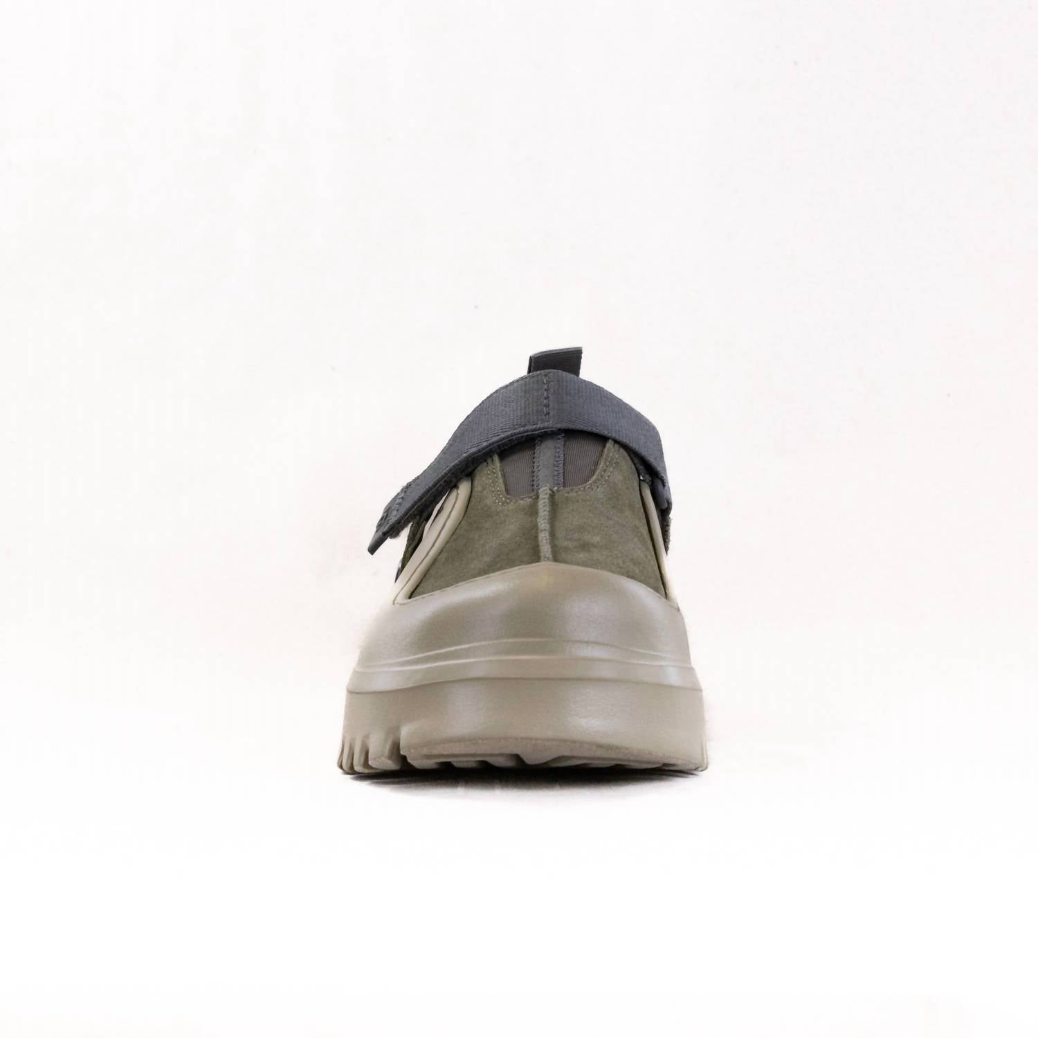 Ugg - Men's Peakwood Lowcut Shoes