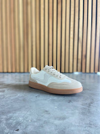 La Sheelah - Women's Cameron Low Top Sneaker