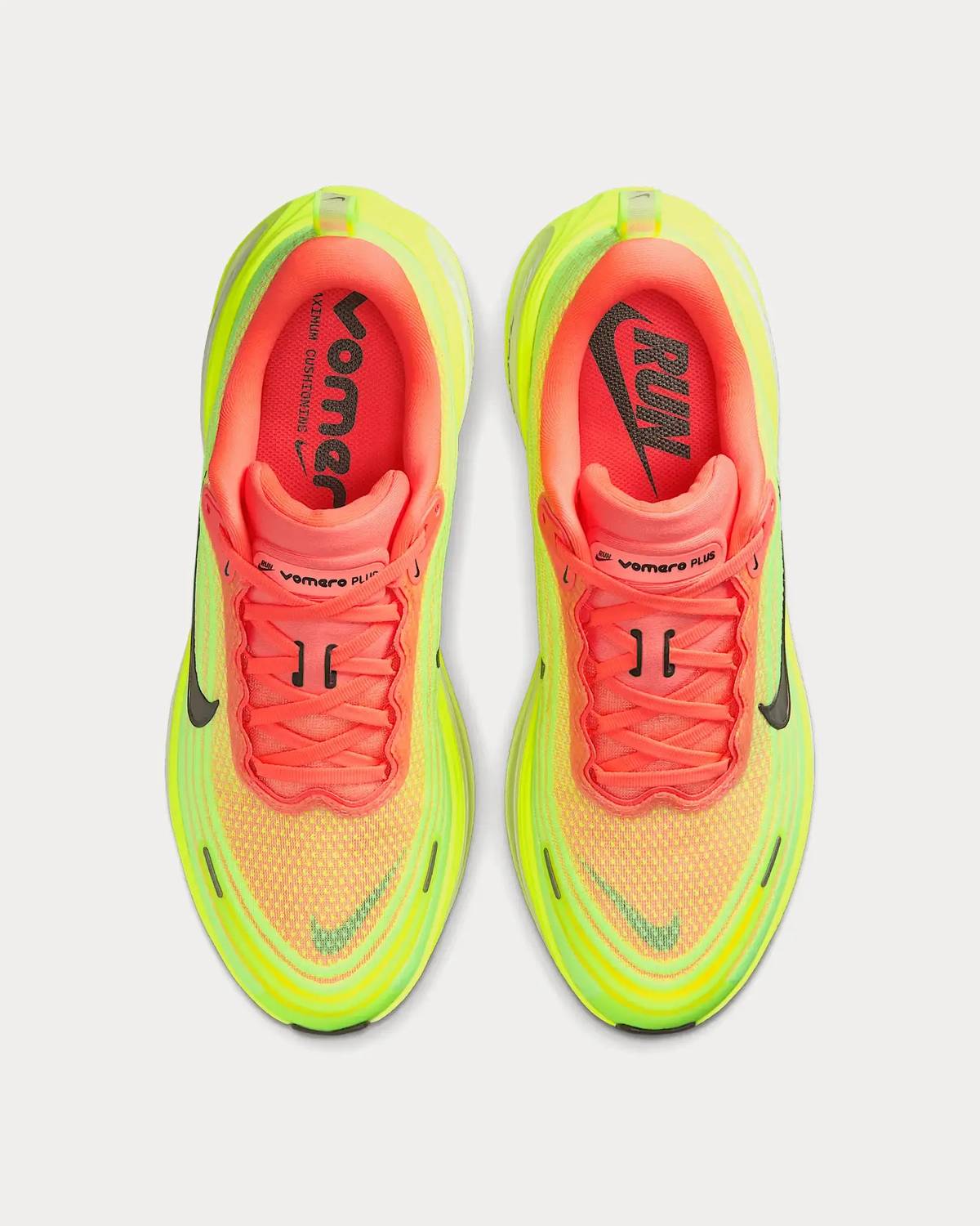 Nike - Men's Vomero Plus Running Shoe