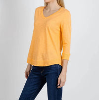 Elliott Lauren - Silvie Rib Three-quarter Sleeve V-neck Tee