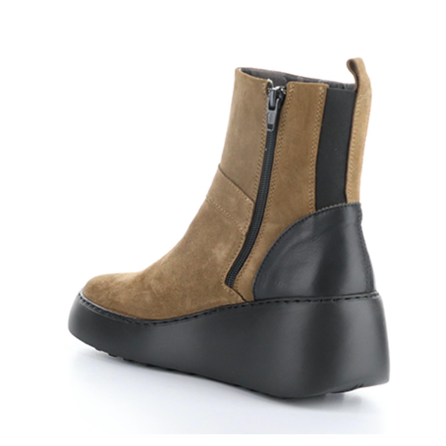 WOMEN'S DOXE SUEDE BOOT