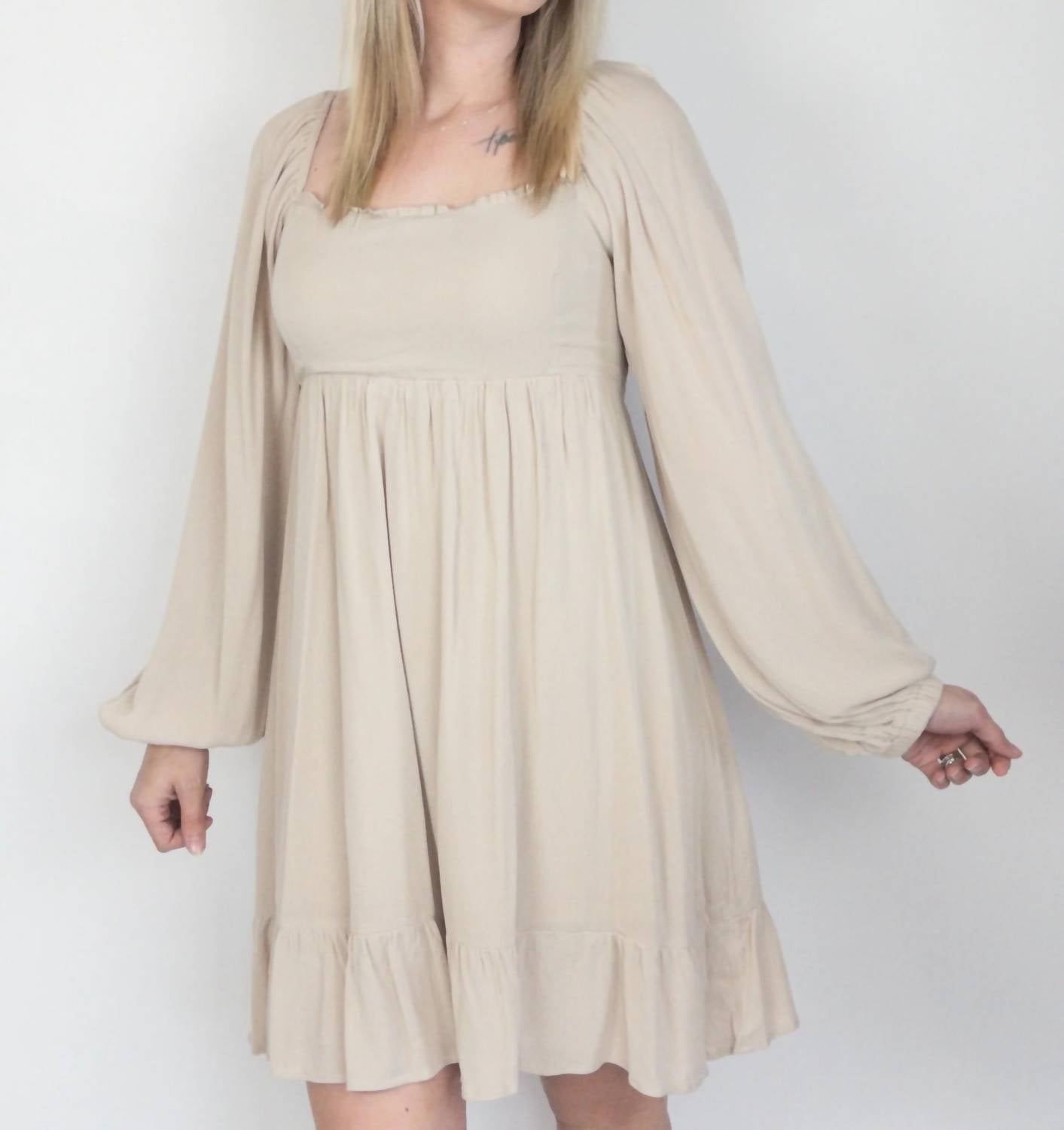Aemi + Co - Textured Square Neck Puff Sleeve Dress
