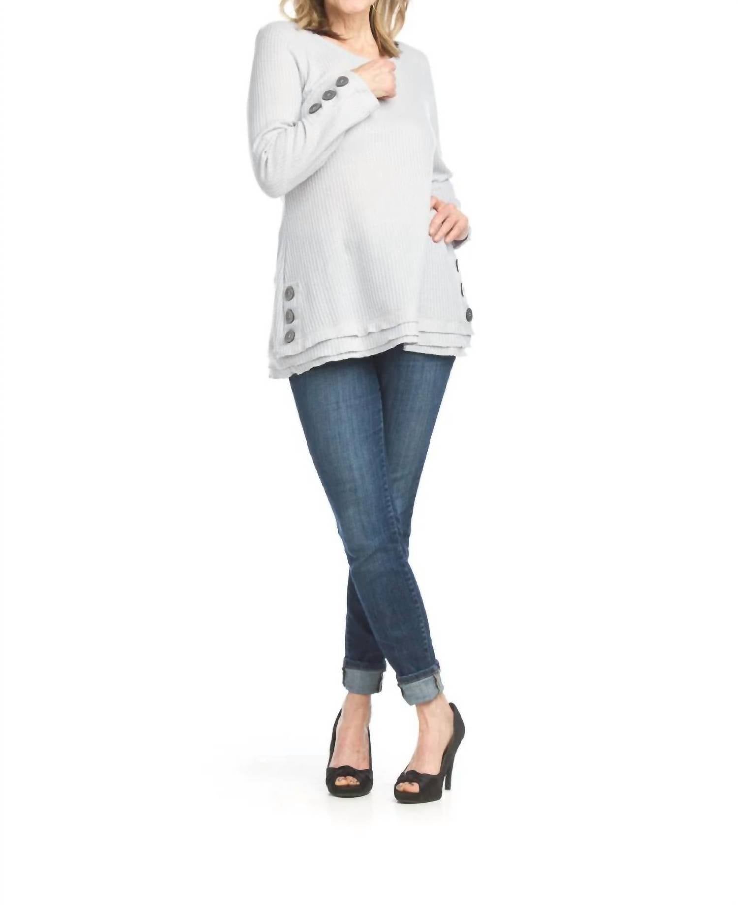 Papillon - Waffle Top With Button Detail Top