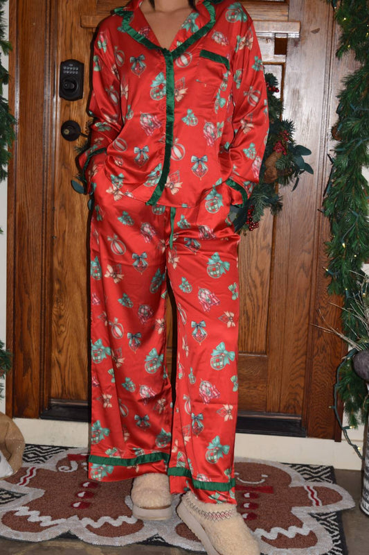 Act Pretty - Holiday Gift Print Satin Pajama Set